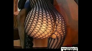 Germana Goo Knabinoj - Bonvolu cum sur nia pussies