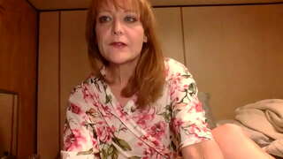 Milf Davey Llwyd pympiau a hubby Ray Llwyd licks